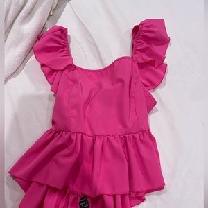 Babydoll pink top never worn size M